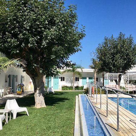 Hostal Las Cumbres Conil de la Frontera Kültér fotó