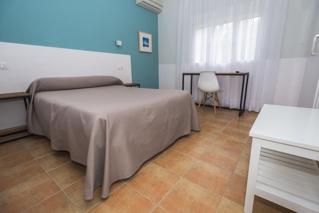Hostal Las Cumbres Conil de la Frontera Kültér fotó