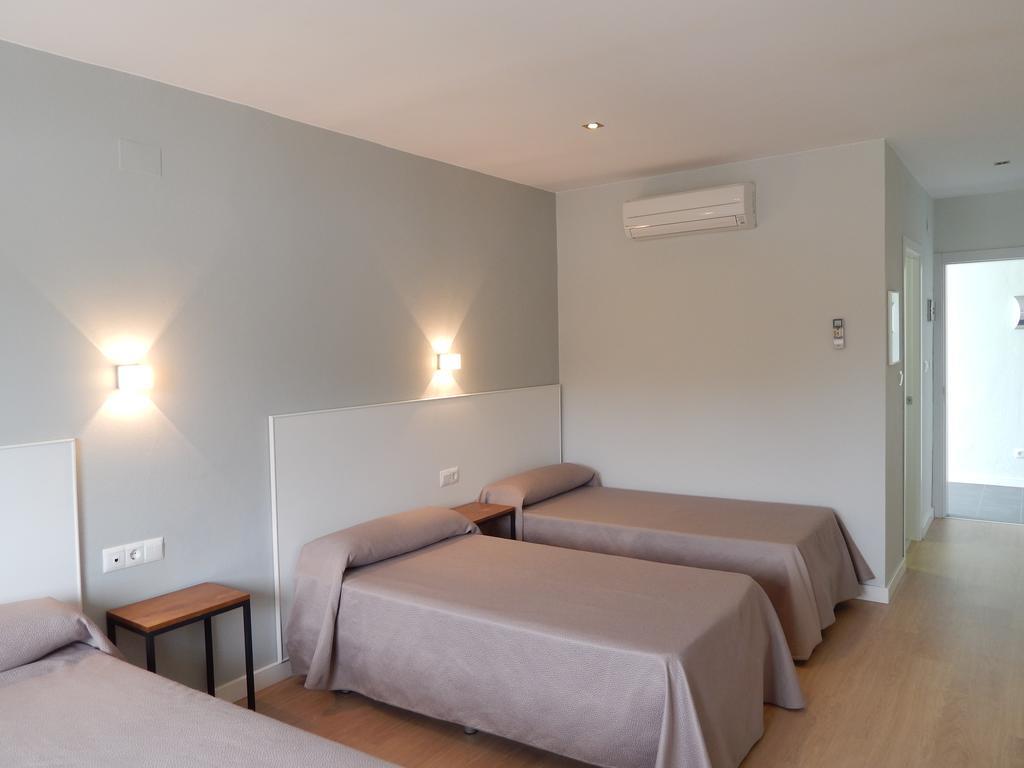 Hostal Las Cumbres Conil de la Frontera Szoba fotó