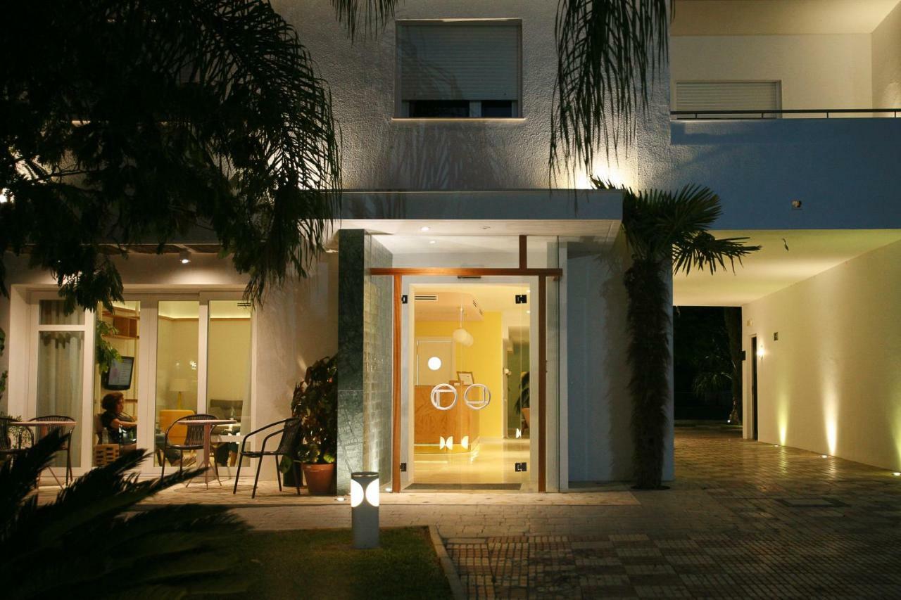 Hostal Las Cumbres Conil de la Frontera Kültér fotó